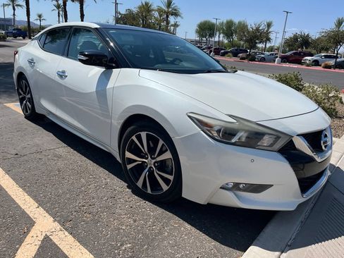 Used 2017 Nissan Maxima 3.5 SL FWD image 3