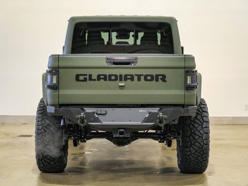 Used 2025 Jeep Gladiator Sport AWD/4WD image 37