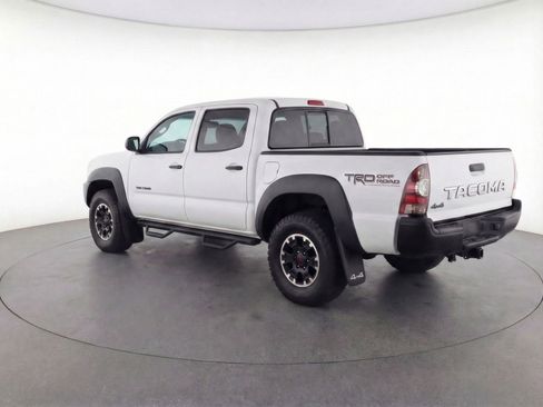 Used 2025 Toyota Tacoma TRD Off-Road image 6
