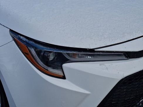 Used 2020 Toyota Corolla LE image 9