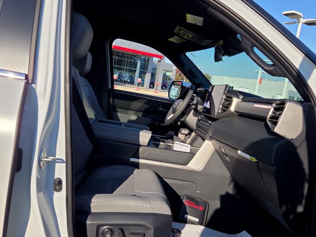 New 2026 Toyota Tundra Limited AWD/4WD image 19