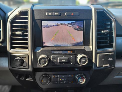 Used 2022 Ford F250 XLT AWD/4WD image 11