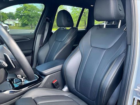 Used 2024 BMW X3 sDrive30i w/ Premium Package image 7