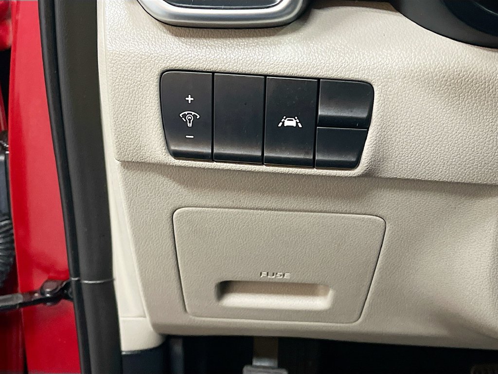 Used 2022 Kia Sportage LX AWD/4WD image 10