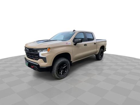 Used 2022 Chevrolet Silverado 1500 LT Trail Boss w/ Convenience Package II image 4
