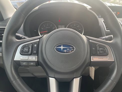 Used 2018 Subaru Forester 2.5i Premium w/ Popular Package #2A image 9