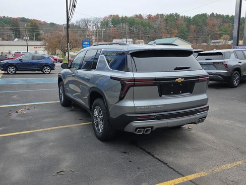 New 2026 Chevrolet Traverse LT image 5