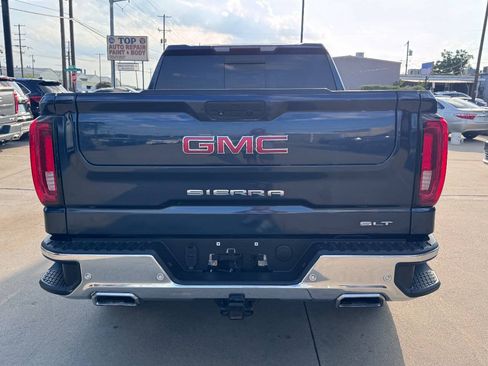 Used 2019 GMC Sierra 1500 SLT w/ SLT Premium Plus Package AWD/4WD image 6
