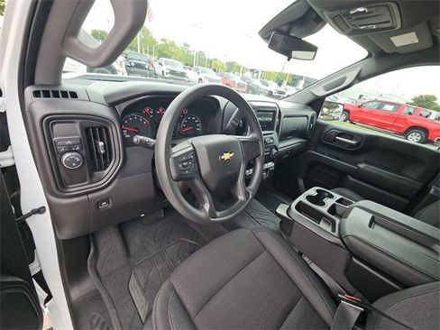 Used 2024 Chevrolet Silverado 1500 Custom image 10