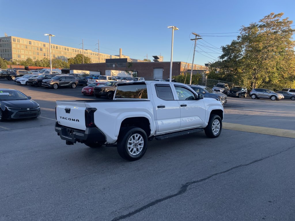 Certified 2025 Toyota Tacoma SR AWD/4WD image 8
