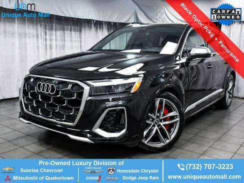 Used 2025 Audi SQ7 Premium Plus image 1
