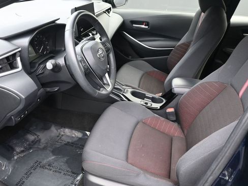 Used 2025 Toyota Corolla SE image 31