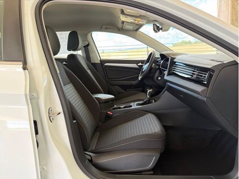Used 2025 Volkswagen Jetta S FWD image 14