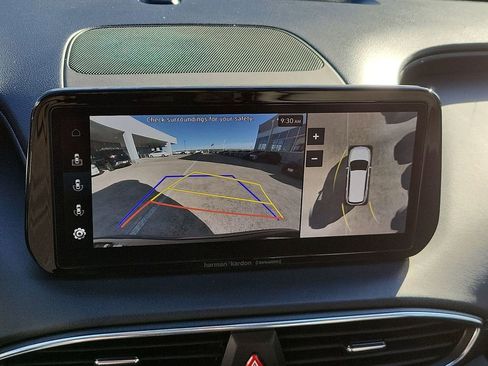 Used 2023 Hyundai Santa Fe SEL w/ Premium Package image 15