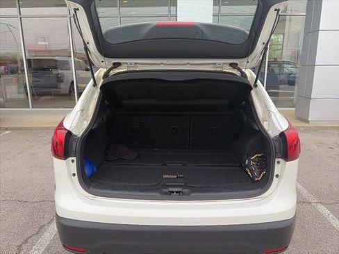 Used 2019 Nissan Rogue Sport S FWD image 7