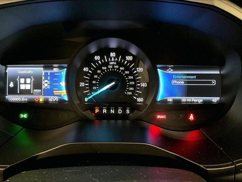 Used 2022 Ford Edge SEL w/ Convenience Package image 19