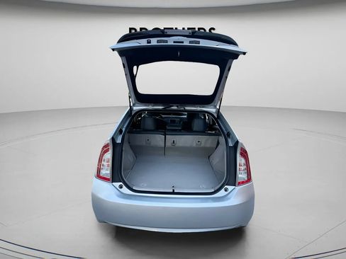 Used 2012 Toyota Prius Three w/ Solar Roof Pkg FWD image 17