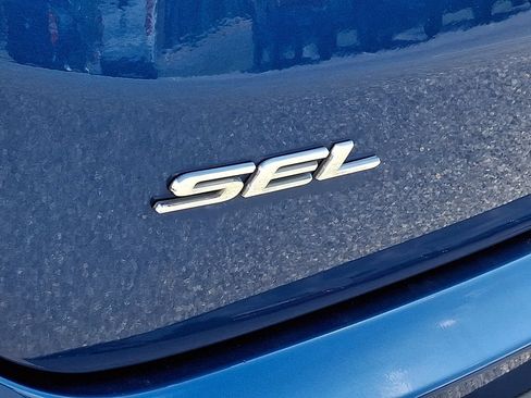 Certified 2023 Ford Edge SEL w/ Convenience Package AWD/4WD image 33
