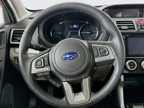 Used 2018 Subaru Forester 2.5i Premium image 18