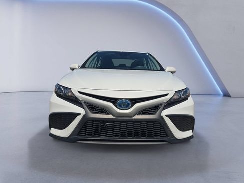 Used 2024 Toyota Camry SE FWD image 10