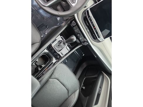 Used 2025 Jeep Compass Limited AWD/4WD image 10