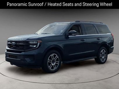 Used 2025 Ford Expedition Active