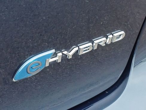 Certified 2023 Chrysler Pacifica Limited image 31