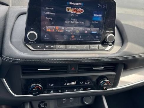 Certified 2024 Nissan Rogue SV AWD/4WD image 15
