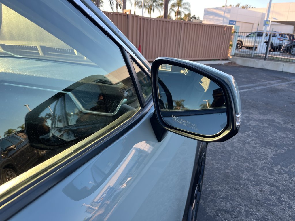 Used 2019 Toyota RAV4 XLE w/ Convenience Package FWD image 40