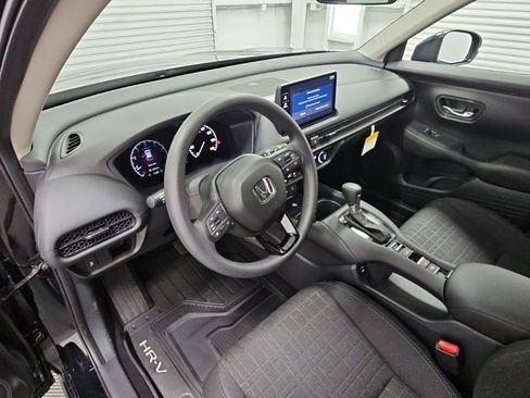 New 2027 Honda HR-V LX image 11