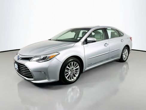 Used 2018 Toyota Avalon Limited w/ Protection Package image 4