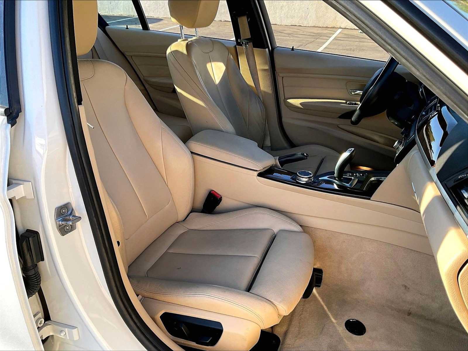 Used 2015 BMW 328d Sedan RWD image 12