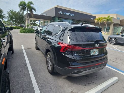 Used 2023 Hyundai Santa Fe SEL FWD image 4