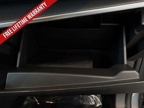 Used 2023 Nissan Rogue S AWD/4WD image 35