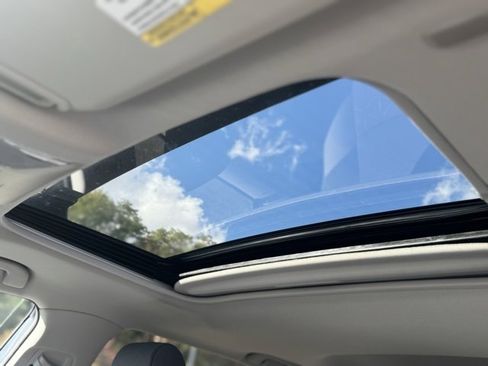 Used 2023 Toyota RAV4 XLE image 18