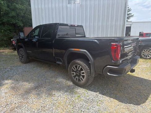 Used 2022 GMC Sierra 2500 AT4 w/ AT4 Preferred Package AWD/4WD image 6