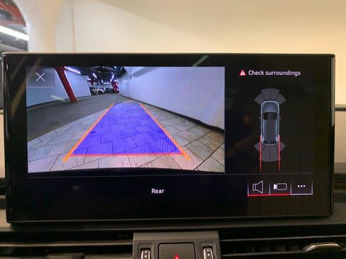 Used 2023 Audi Q5 2.0T Premium w/ Convenience Package image 34