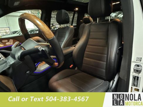 Used 2023 Mercedes-Benz GLS 450 4MATIC image 21