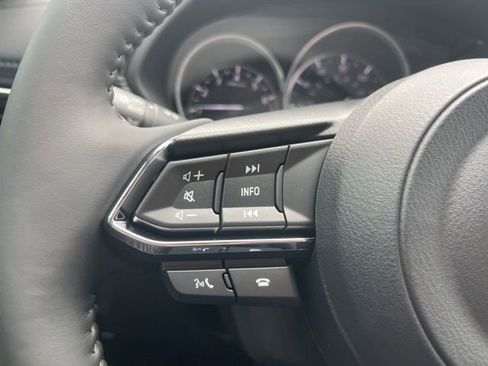 New 2025 MAZDA CX-5 AWD 2.5 S w/ Preferred Package image 9