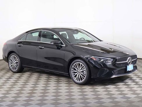 Used 2025 Mercedes-Benz CLA 250 CLA 250 image 2