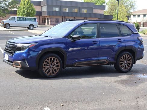 Used 2025 Subaru Forester Sport AWD/4WD image 10