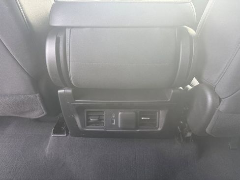 Used 2023 Chevrolet Silverado 1500 LT w/ Protection Package image 12