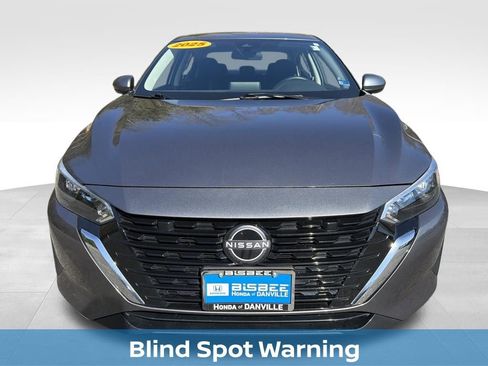 Used 2025 Nissan Sentra SV image 11