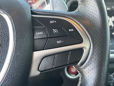 Used 2018 Dodge Charger SRT Hellcat image 23
