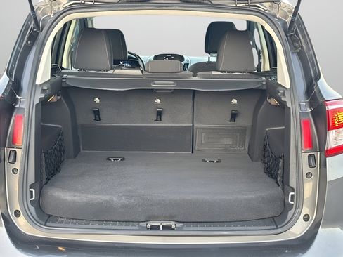 Used 2017 Ford C-MAX SE image 8