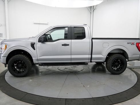 Used 2021 Ford F150 XL w/ Equipment Group 101A High AWD/4WD image 4