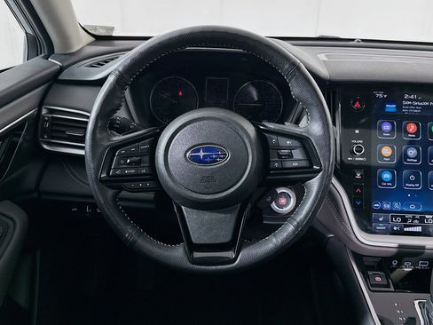 Used 2025 Subaru Outback Onyx Edition AWD/4WD image 17
