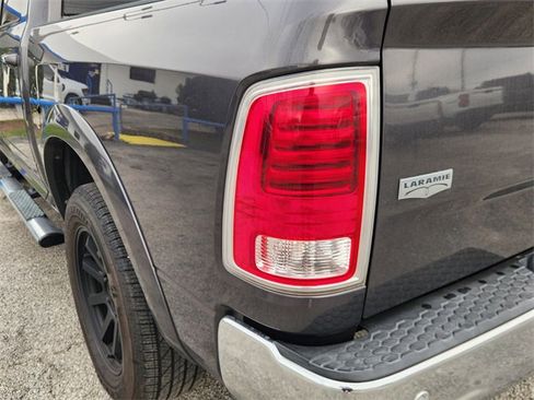 Used 2016 RAM 1500 Laramie w/ Convenience Group image 6