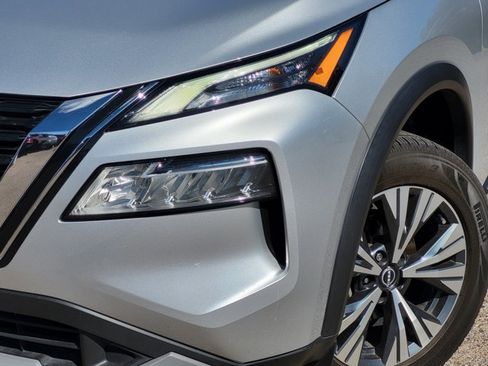 Certified 2023 Nissan Rogue SV AWD/4WD image 8