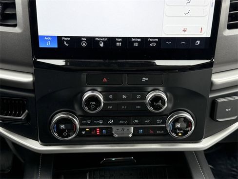 Certified 2022 Ford Expedition XLT image 12